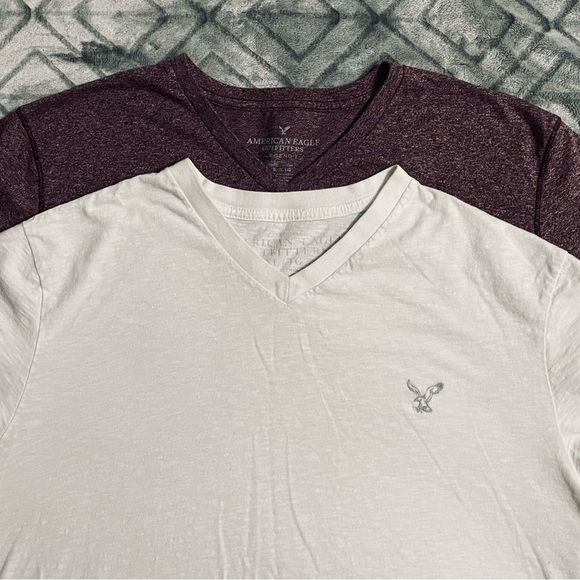 Mens American Eagle V-neck - Picture 1 of 4